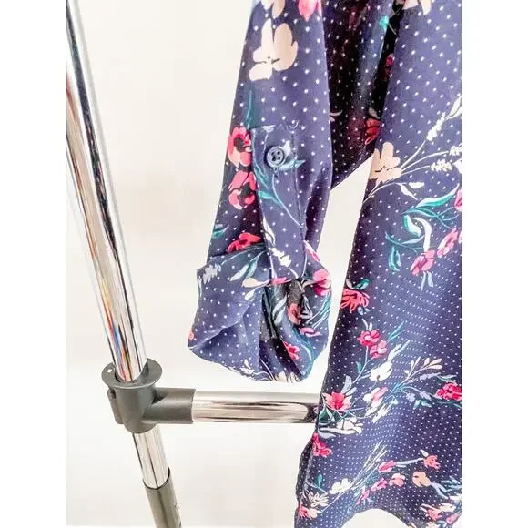 NWOT Women's Large Maurices Rolled Cuff Henley Zip Blouse - Picture 3 of 3